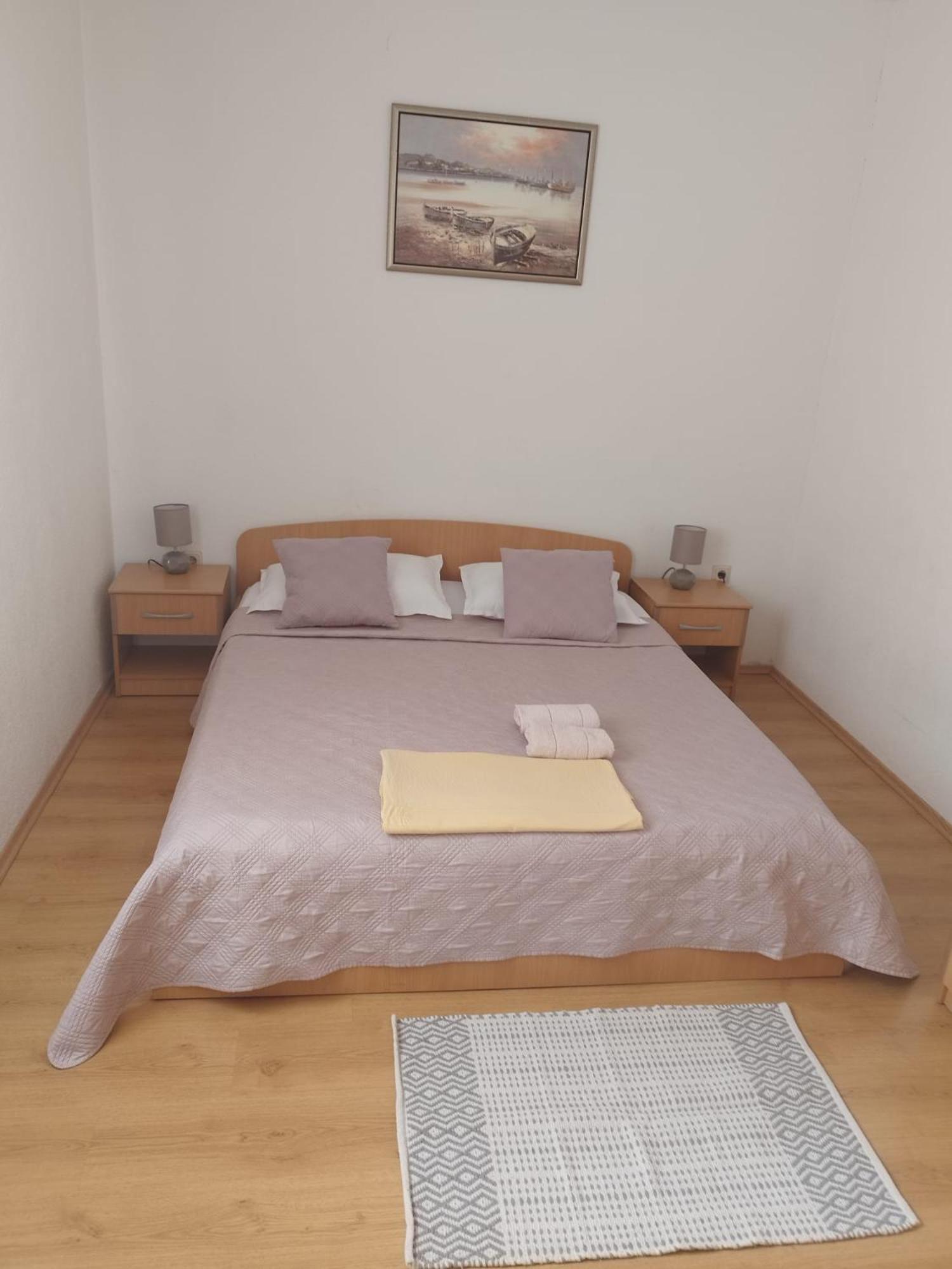 Apartmani Grgic 特罗吉尔 外观 照片