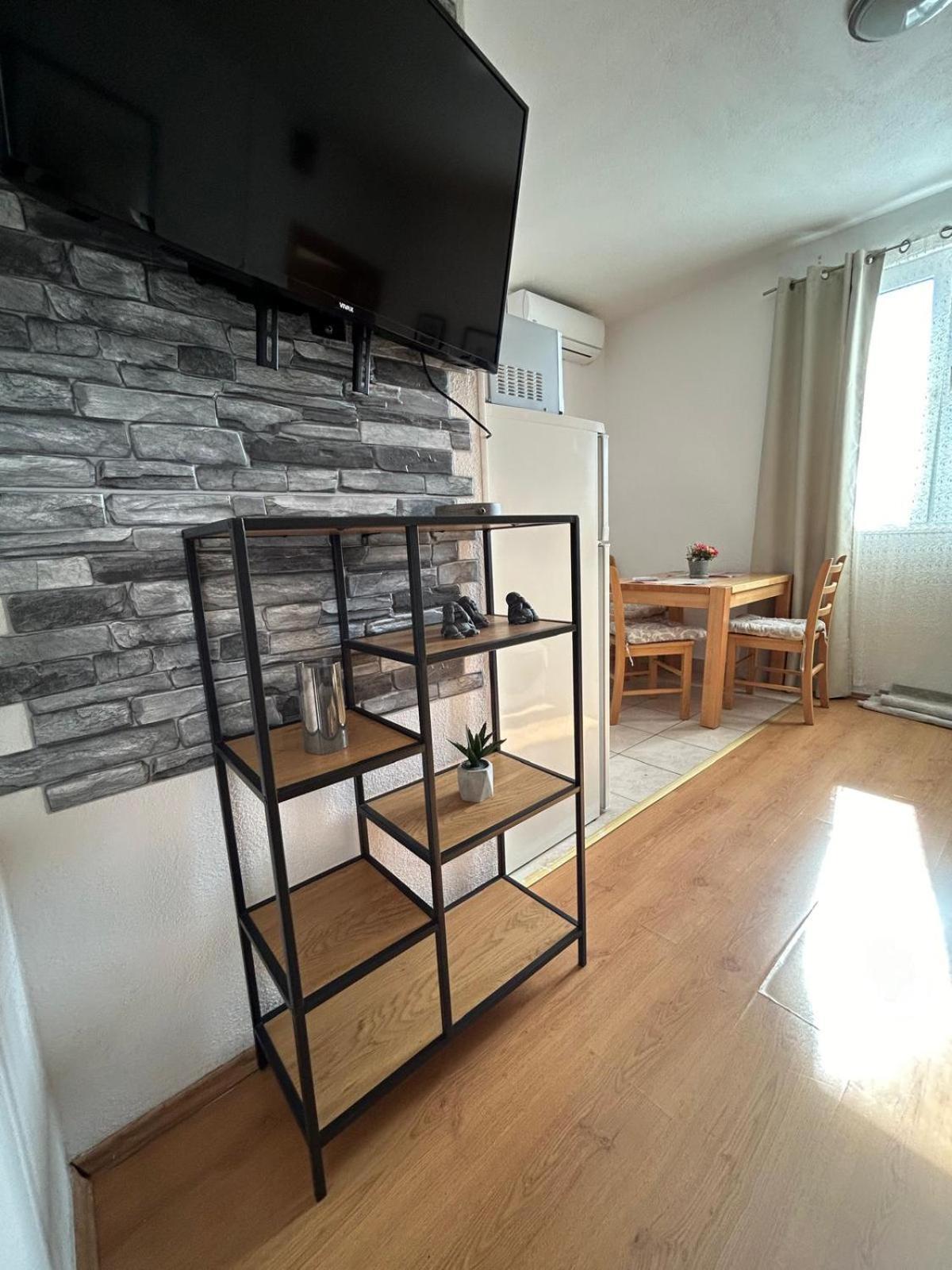 Apartmani Grgic 特罗吉尔 外观 照片