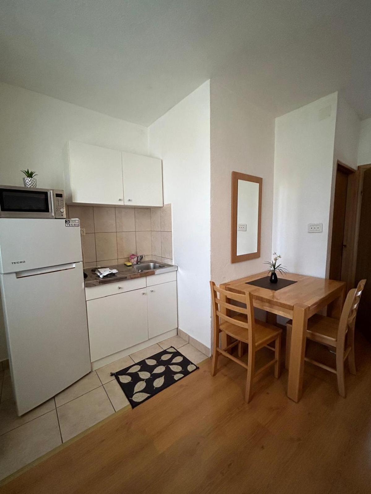 Apartmani Grgic 特罗吉尔 外观 照片