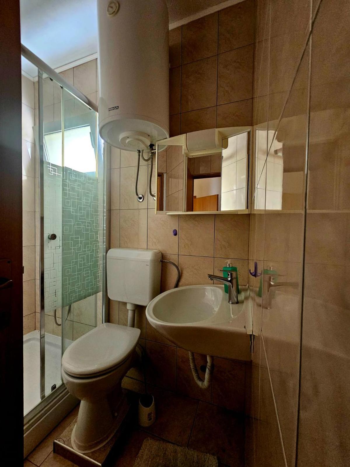 Apartmani Grgic 特罗吉尔 外观 照片
